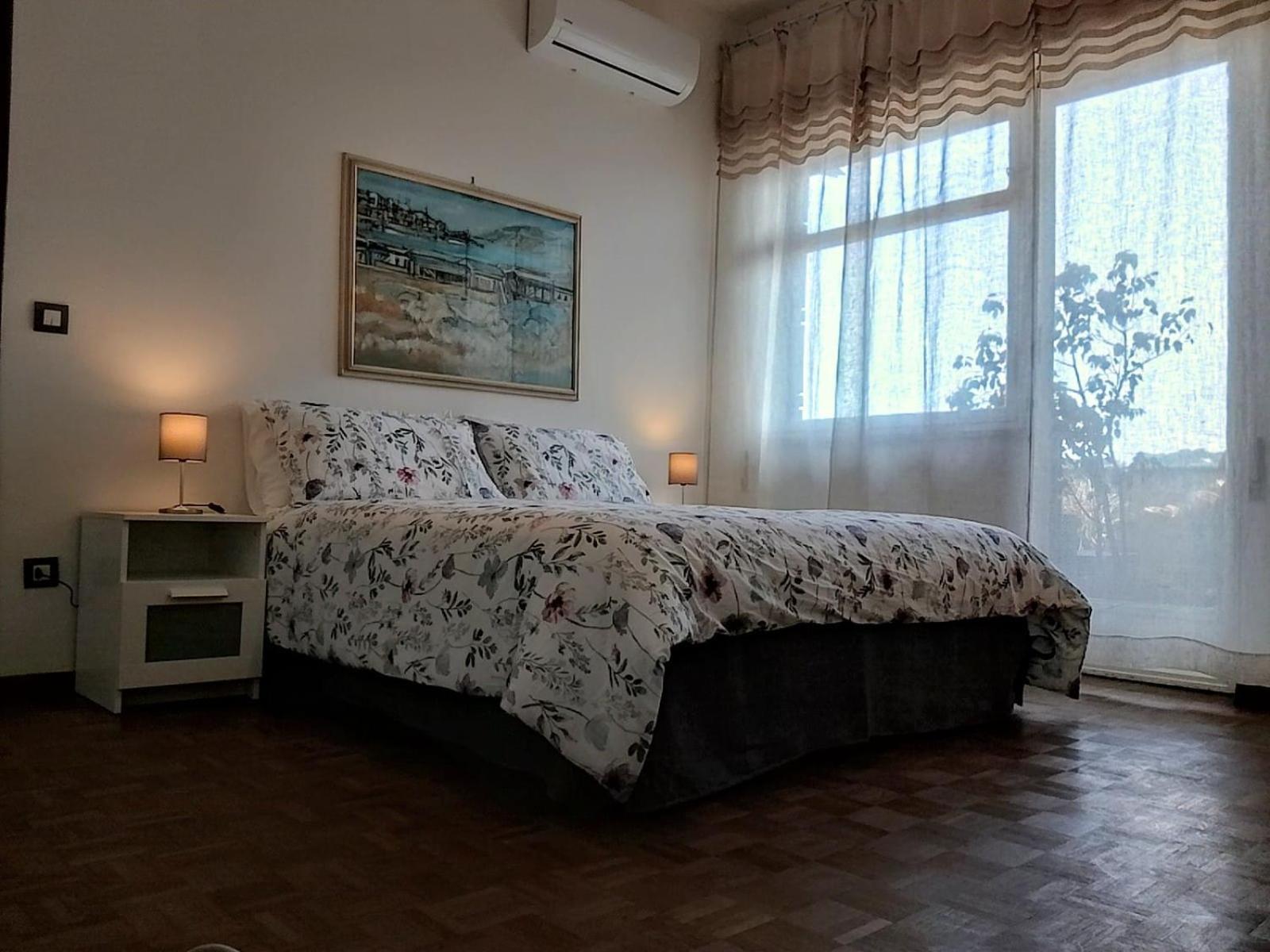 Appartamento Panoramico Cagliari, I Tre Grilli, Centro ภายนอก รูปภาพ