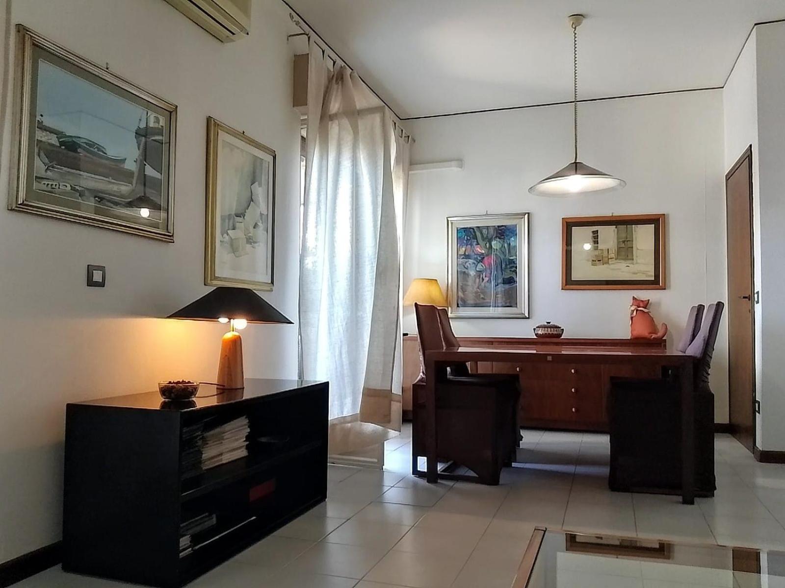 Appartamento Panoramico Cagliari, I Tre Grilli, Centro ภายนอก รูปภาพ